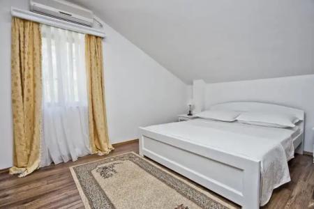 Apartments Admiral - 21