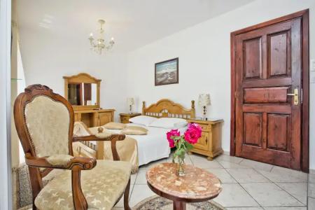 Apartments Admiral - 16