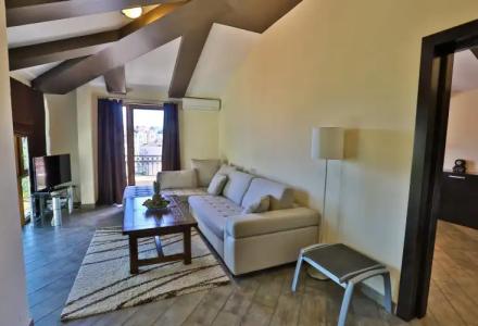 Lucic Rooms & Suites - 4