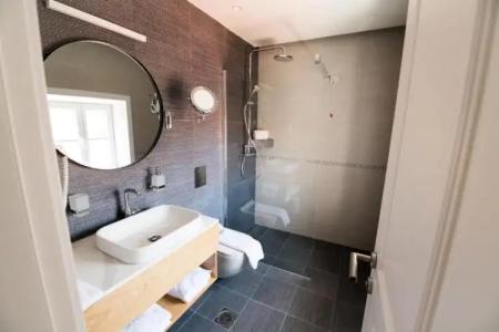 La Villa Boutique - 69