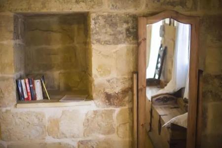 The Burrow Guest House - 121