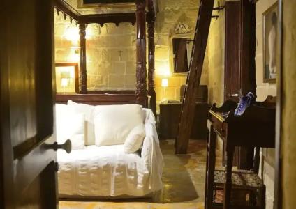 The Burrow Guest House - 152