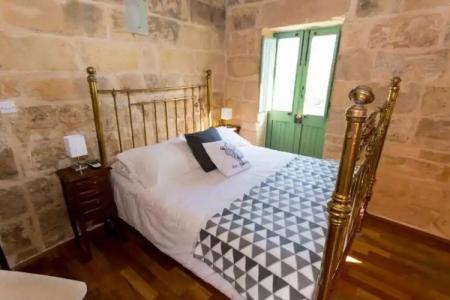 The Burrow Guest House - 57