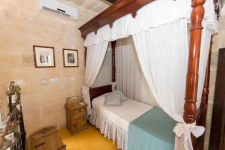 The Burrow Guest House - 117