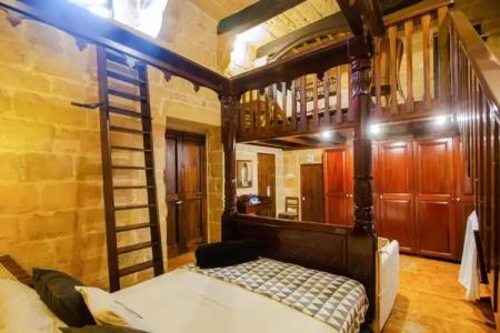 The Burrow Guest House - 177