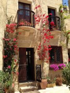 The Burrow Guest House - 44