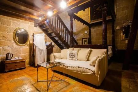 The Burrow Guest House - 5