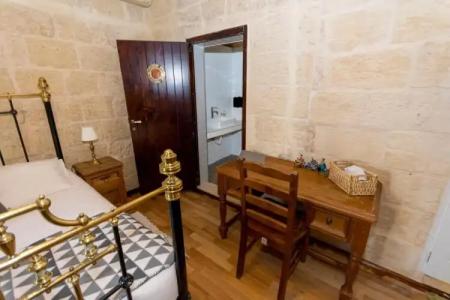 The Burrow Guest House - 67