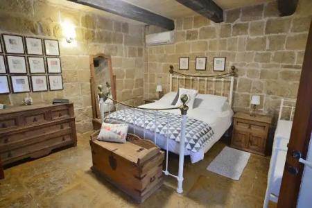 The Burrow Guest House - 134