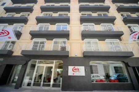 Day's Inn and Residence - 0