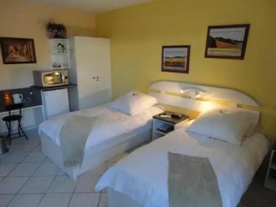 Maison Ambre Guesthouse - 39