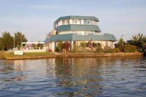 Buitenplaats T Ges Mini-hotel, Sneek
