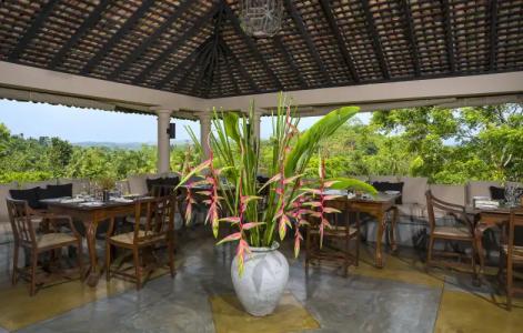 Elevated Villa Overlooking Tranquil Koggala Lake - 4