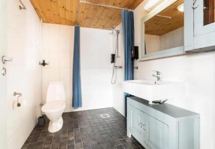 Eliassen Rorbuer - 84