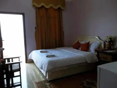 Danat Al Khaleej - 4