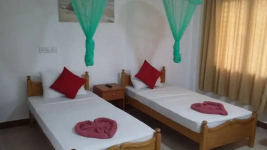 Oasis Beach Resort - 19