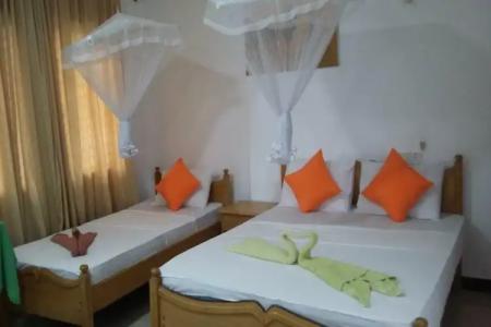 Oasis Beach Resort - 5