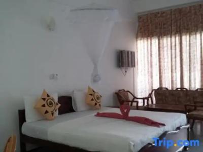 Oasis Beach Resort - 37