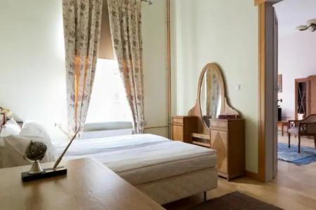 Chopin Boutique - 102