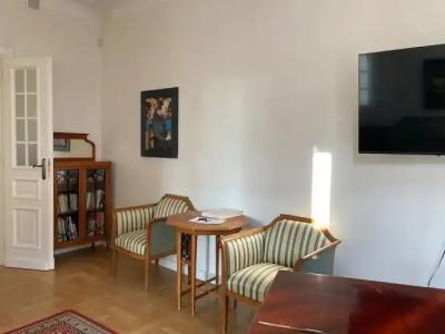 Chopin Boutique - 44