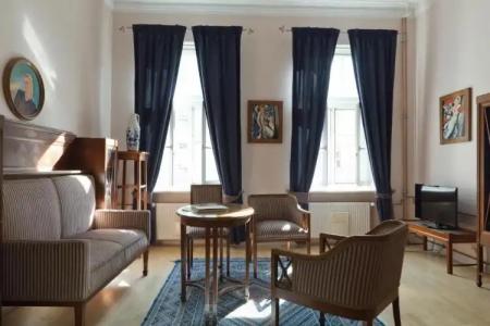 Chopin Boutique - 98