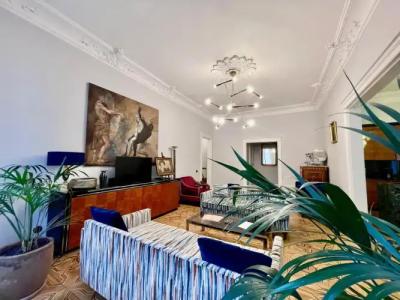 Chopin Boutique - 12