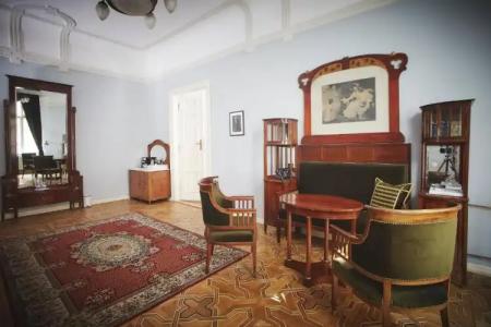 Chopin Boutique - 108