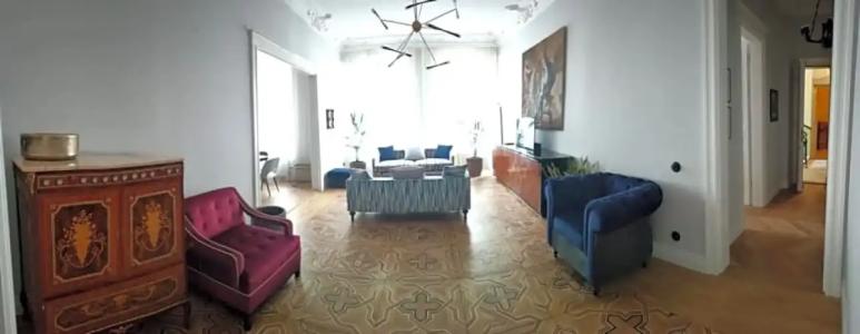 Chopin Boutique - 121