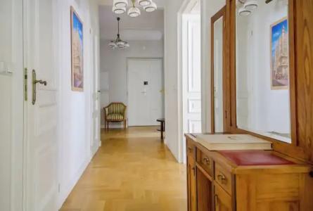 Chopin Boutique - 51