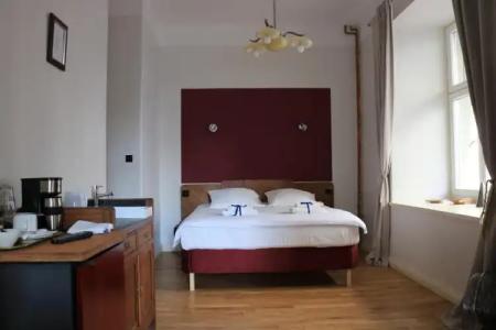 Chopin Boutique - 80