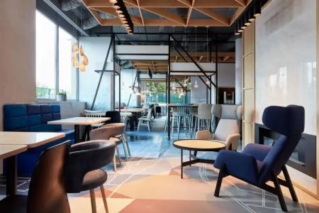 B&B Warszawa-Okęcie - 18