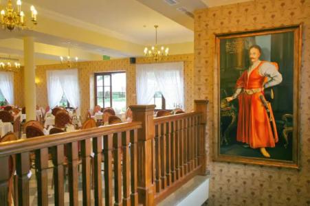 Sarmata Zespół Dworski - 28