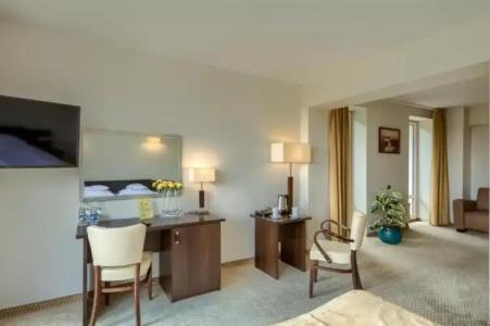 4 Pory Roku & Spa - 43