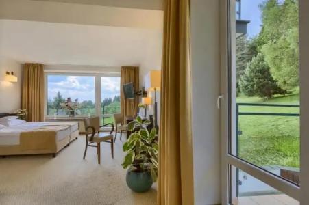 4 Pory Roku & Spa - 44