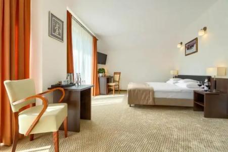 4 Pory Roku & Spa - 85