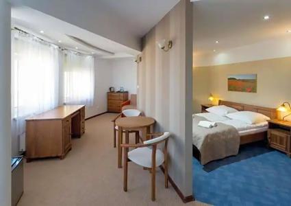 Kompleksowy Logos - 4