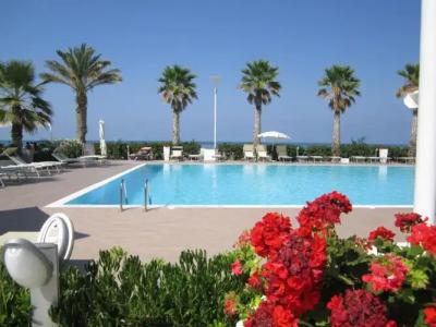 Martur Resort - 11