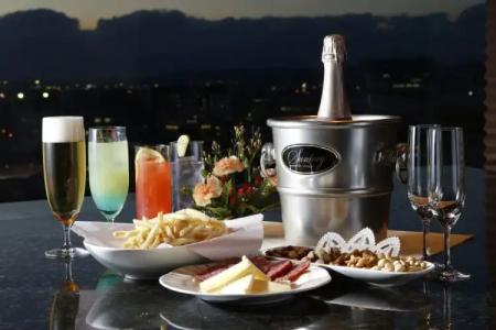 Premier -Cabin- - 12