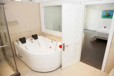 Explora Prestige - 5