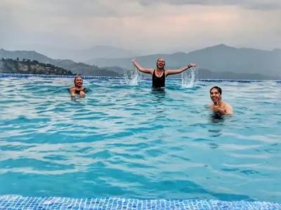 Himalayan Horizon - 16