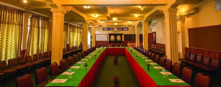 Himalayan Horizon - 11