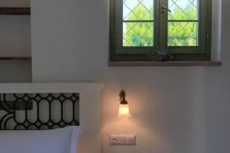 Elia by Ortunc (+8) - 22