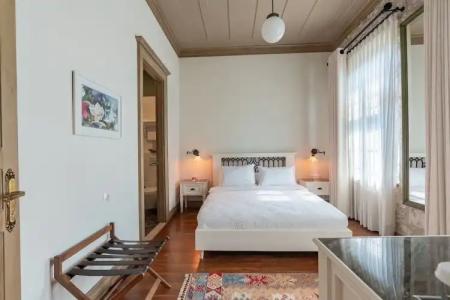 Elia by Ortunc (+8) - 38