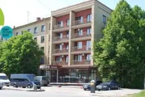 Kievskaya Hotel on Dnepropetrovskaya