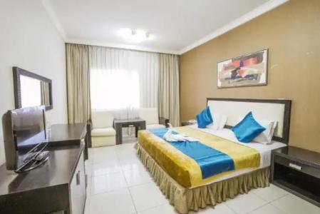 Crystal Plaza - 120