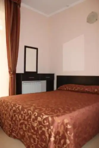 Krasnaya Gvozdika - 13