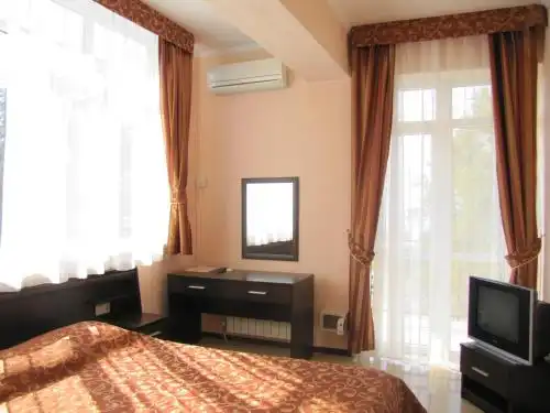 Krasnaya Gvozdika - 28