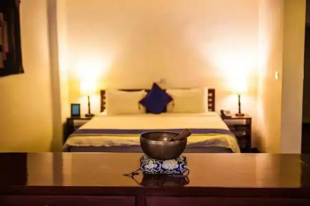 Shambaling Boutique - 76