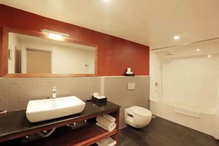 Shambaling Boutique - 75