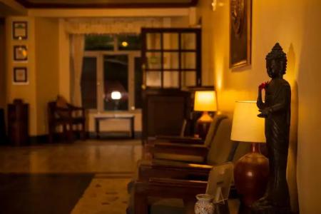 Shambaling Boutique - 1